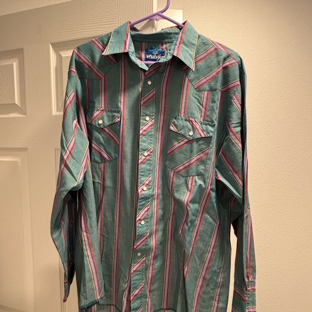 Wrangler Men's Teal, Red, Purple Striped Button Down Shirt